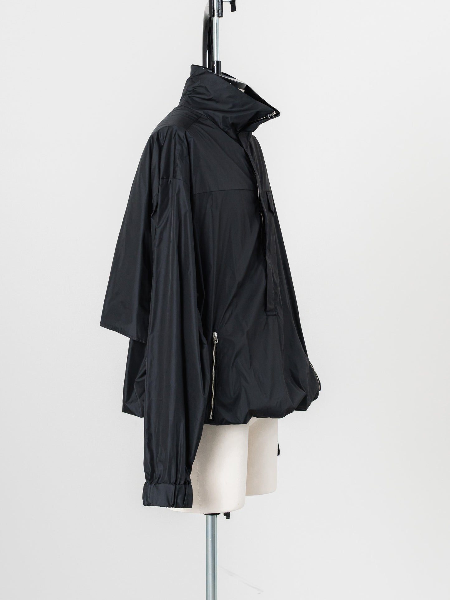 【PRE ORDER】nylon pullover