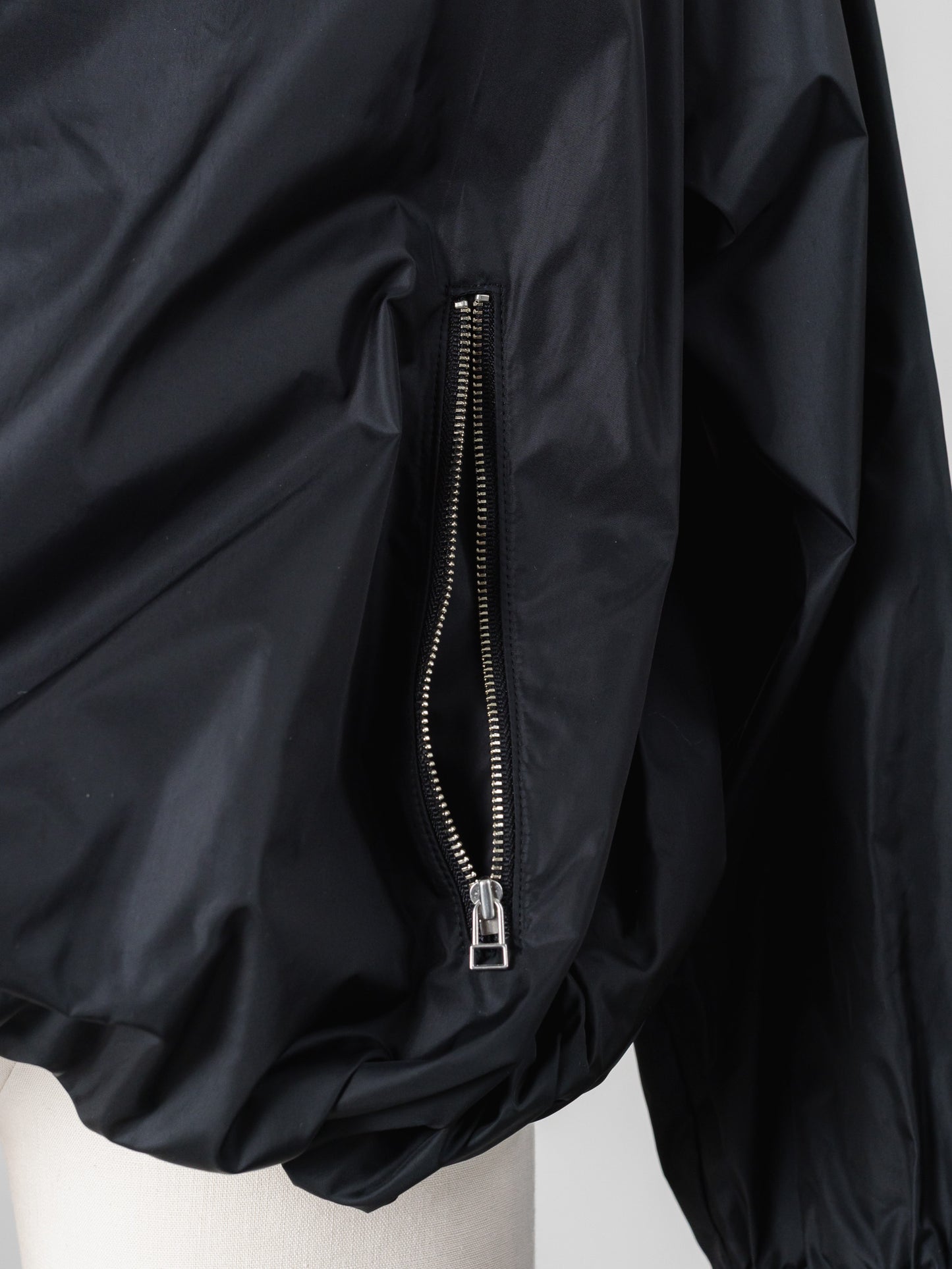 【PRE ORDER】nylon pullover