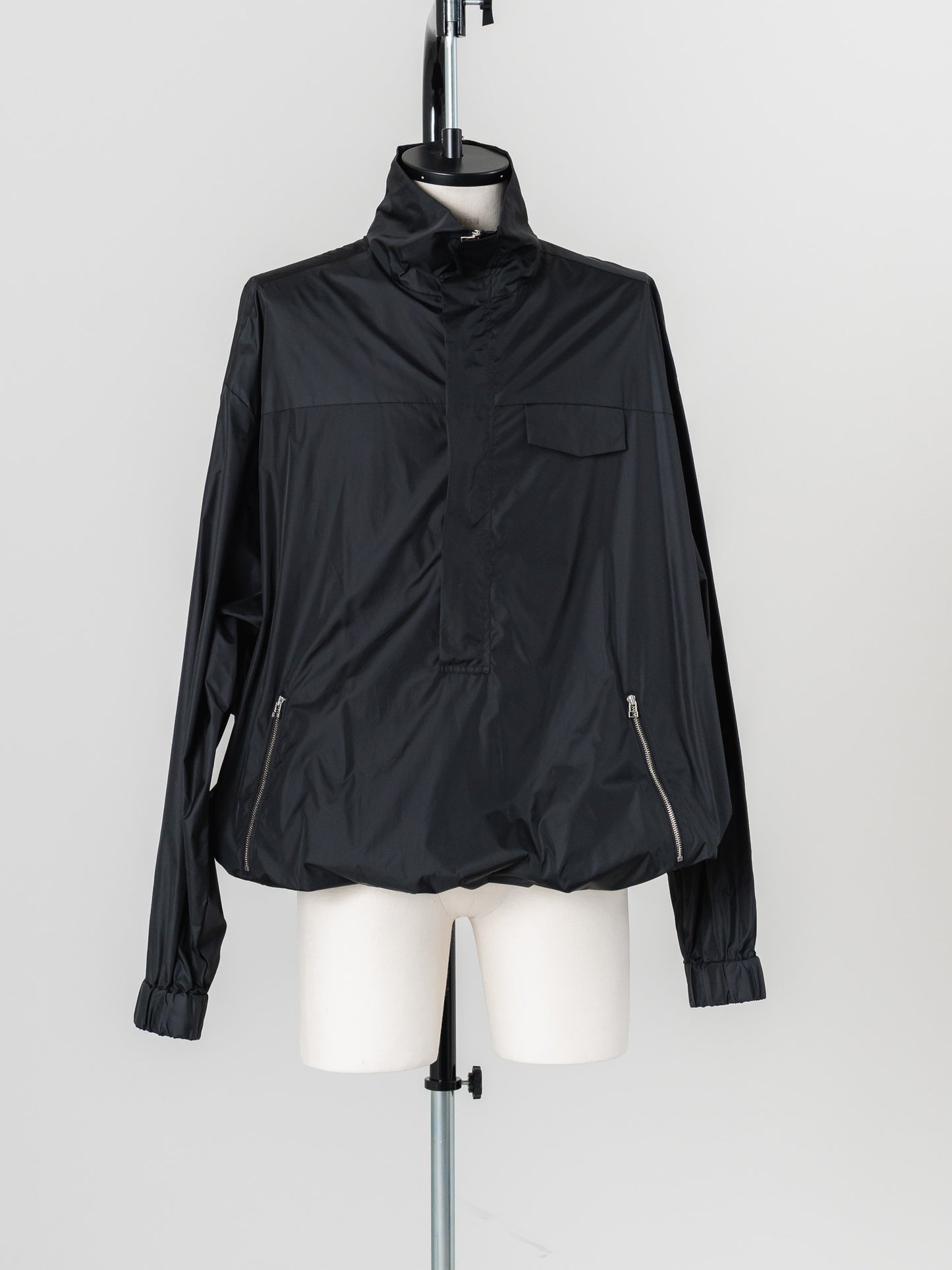 【PRE ORDER】nylon pullover
