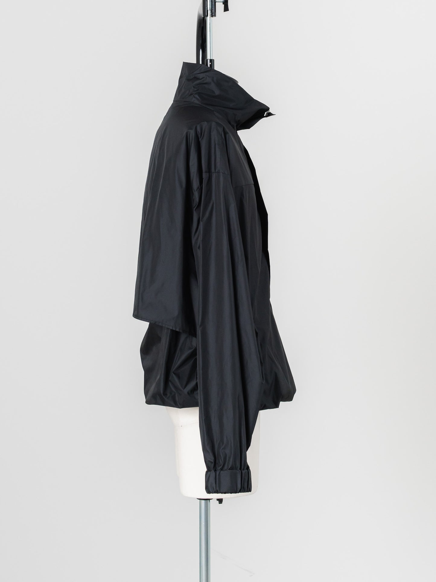 【PRE ORDER】nylon pullover
