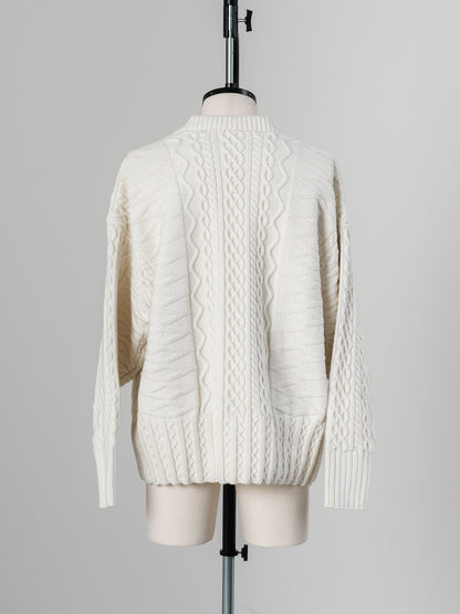 【PRE ORDER】multi cable sweater