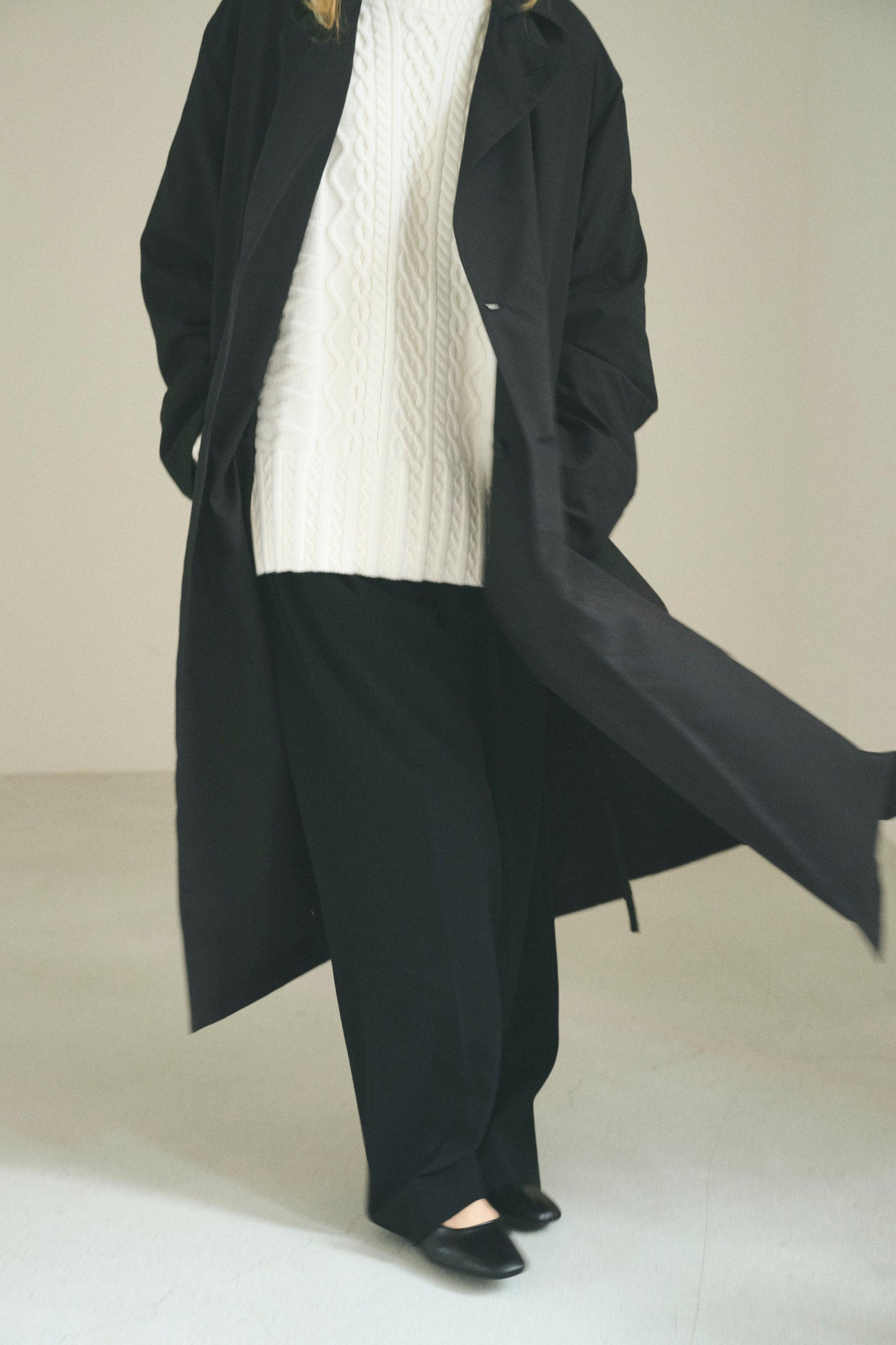 【PRE ORDER】multi cable sweater