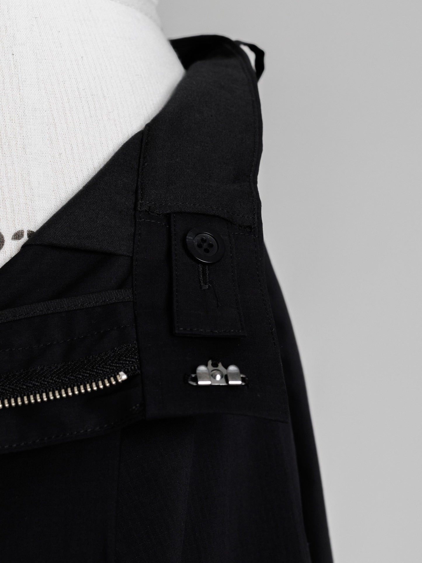 【PRE ORDER】light adjustable pants